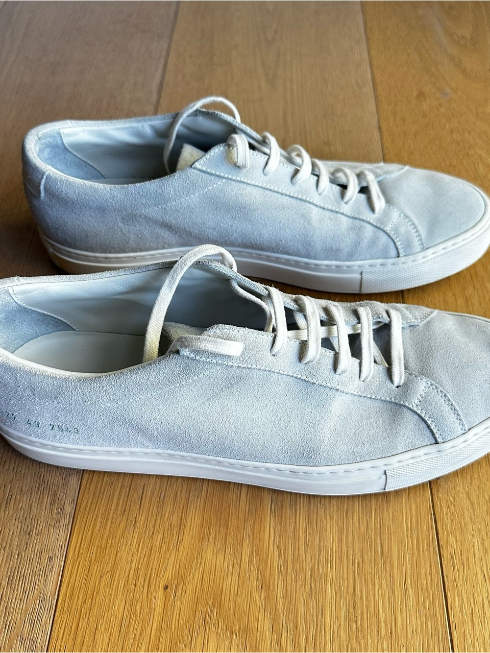 Common Projects, Achilles Low, Pale Gray Suede Low-Top Sneakers